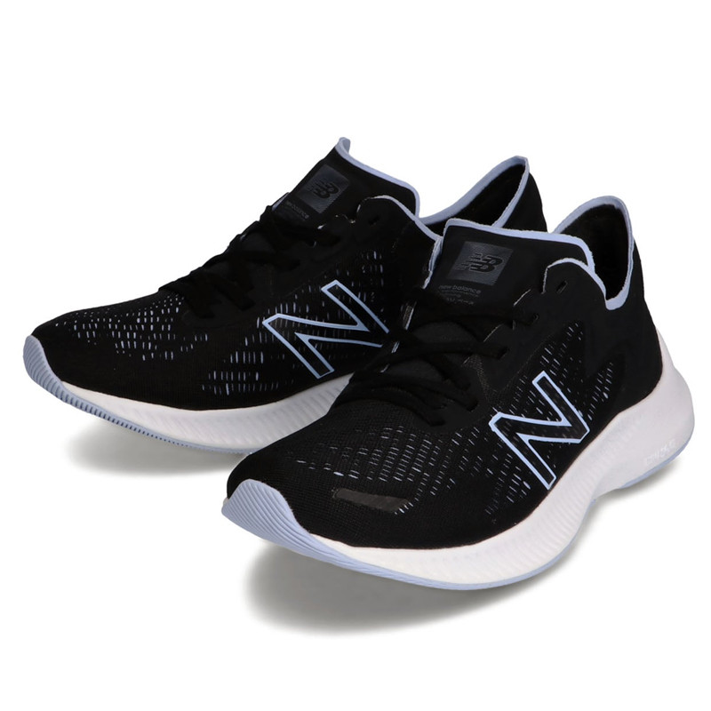 SEPATU LARI NEW BALANCE Wmns DynaSoft PESU Run