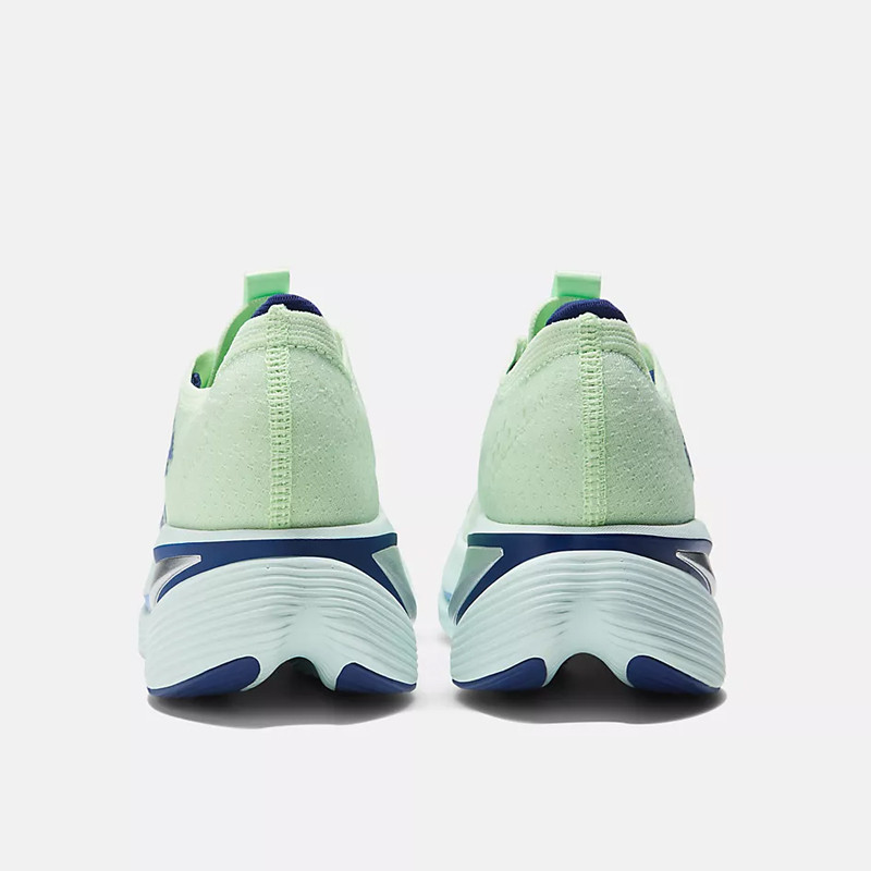 SEPATU LARI NEW BALANCE Wmns FuelCell SuperComp