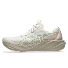 WMNS GT-2000 15 