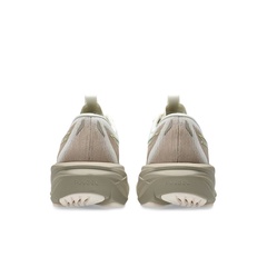 WMNS GT-2000 15  - Image 3