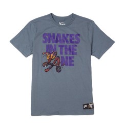 Kobe Snakes in The Lane