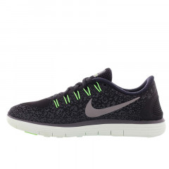 wmns free run distance