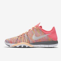 wmns free tr 6 amp