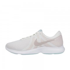 wmns revolution 4