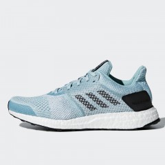 wmns ultraboost st parley