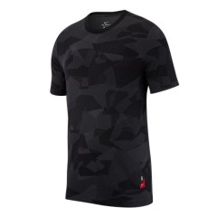 Dri-FIT Kyrie Tee