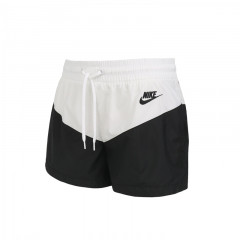Wmns Heritage Short Woven - Image 1