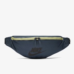 sportswear heritage hip pack