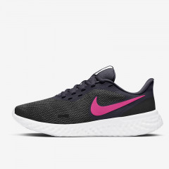 wmns revolution 5