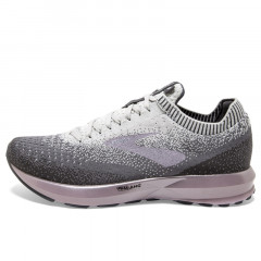 wmns levitate 2