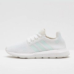 wmns swift run