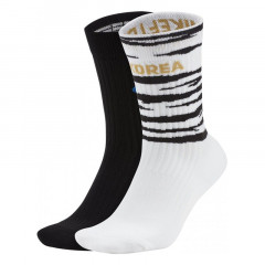 2pk korea crew socks