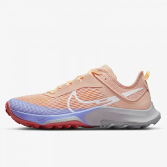 wmns  air zoom terra kiger 8
