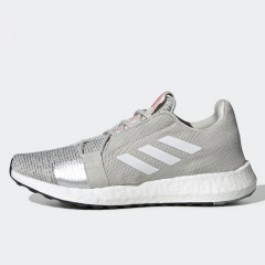 wmns senseboost go