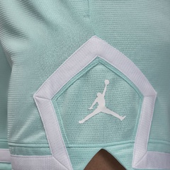 Wmns Sport 4 Inch Diamond Shorts - Image 4