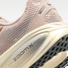Wmns VOMERO 18 SE - Image 6