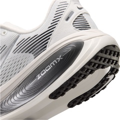 Wmns Vomero 18 Ess - Image 5
