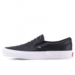 ua classic slip on x-ray bones